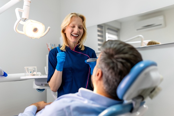 How A General Dentist Can Improve Gray Teeth